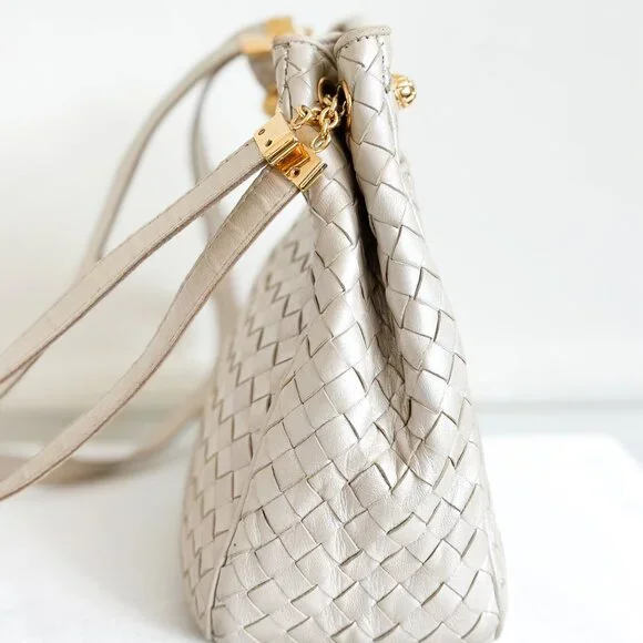 Bottega Veneta Shoulder Bag - Picture 7 of 16